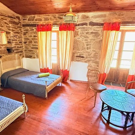 Pension Y Albergue Matias Locanda サリア エクステリア 写真