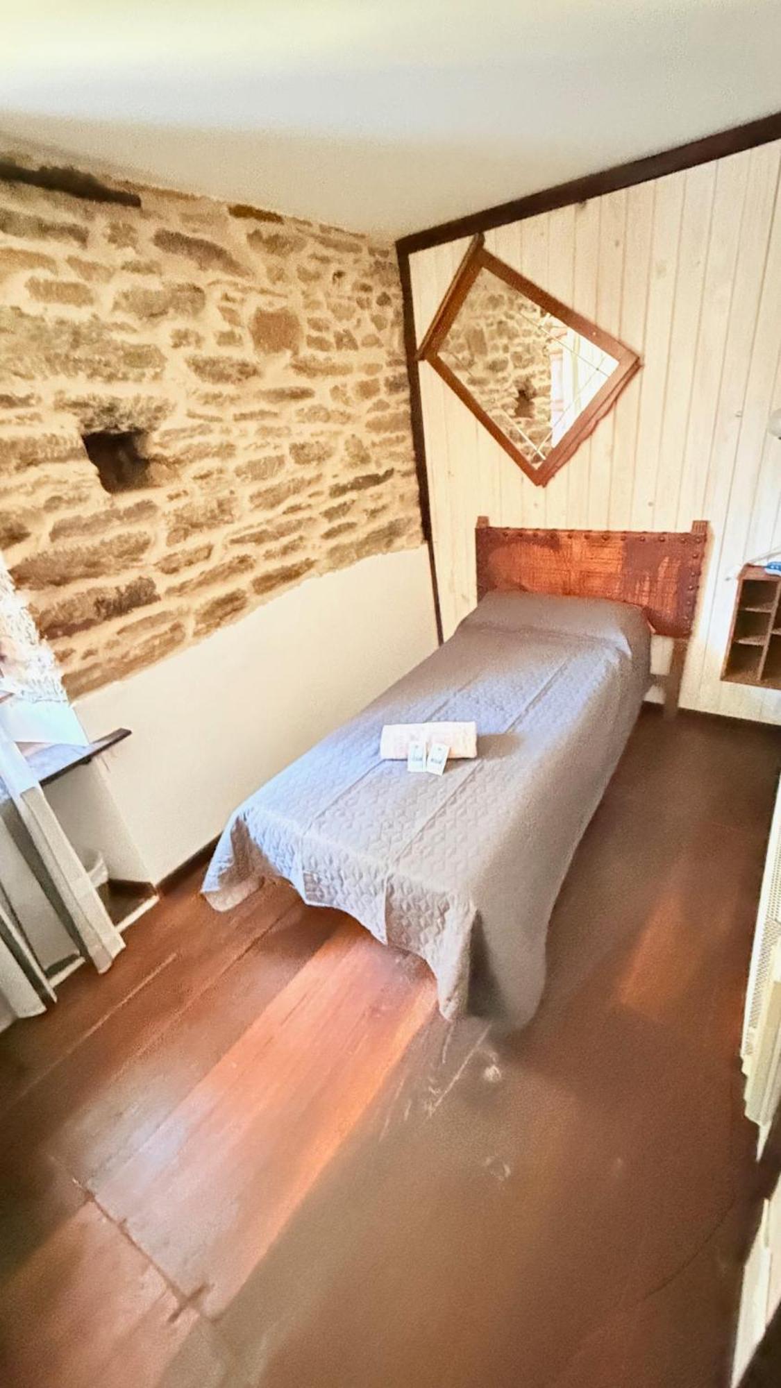 Pension Y Albergue Matias Locanda サリア エクステリア 写真