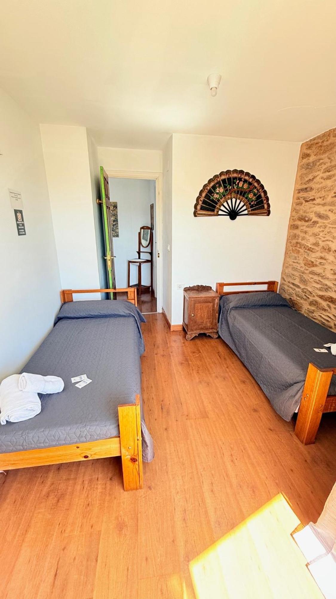 Pension Y Albergue Matias Locanda サリア エクステリア 写真