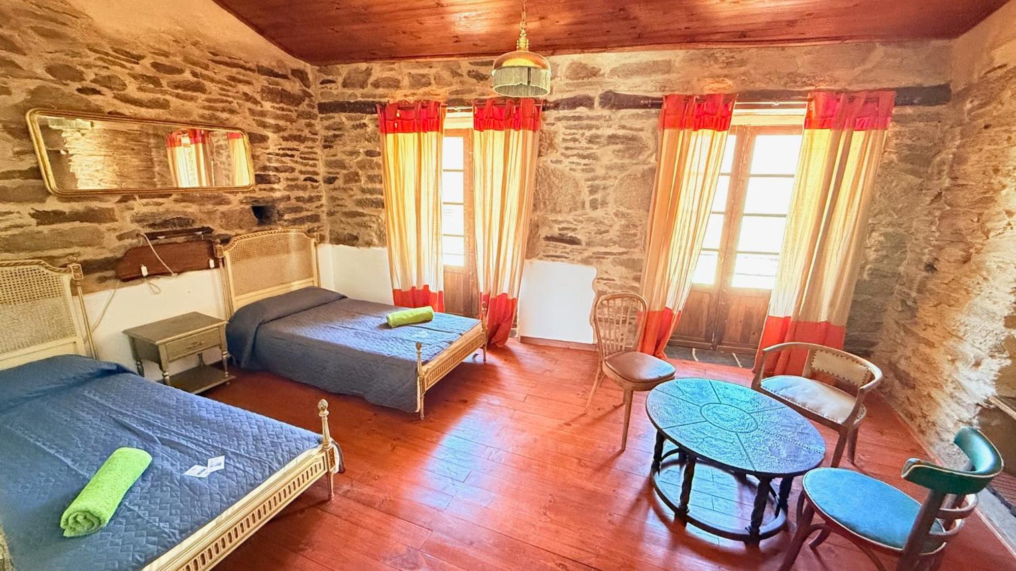 Pension Y Albergue Matias Locanda サリア エクステリア 写真