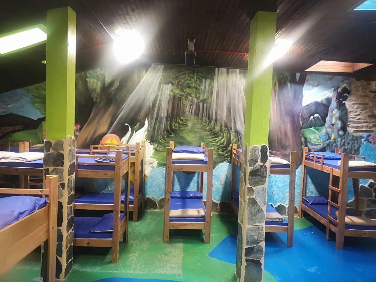 Pension Y Albergue Matias Locanda サリア エクステリア 写真